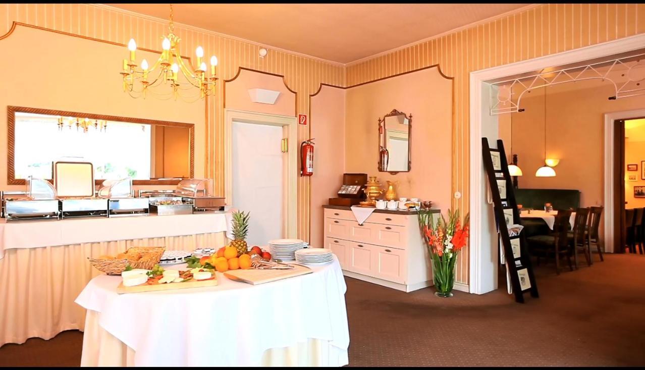 Hotel Royal Elmshorn Exterior photo